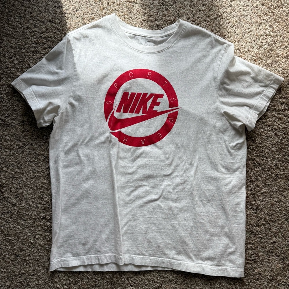 Nike White Short Sleeve Tee with Red Circular Logo